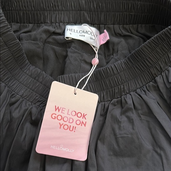 NWT Hello Molly WORTH THE HYPE BUBBLE MINI SKIRT BLACK - Picture 5 of 5